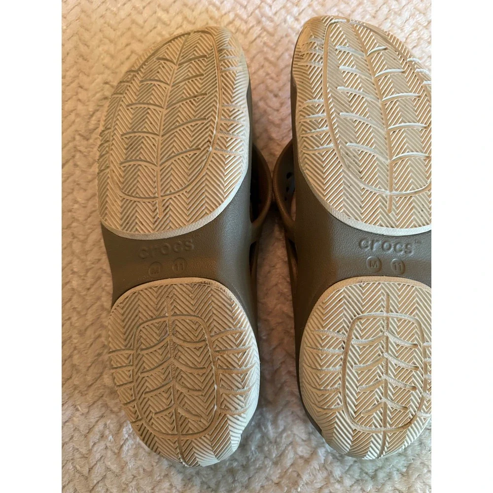 Crocs Baya Flip Flops Mens 11 Khaki Tan Iconic Comfort Sandals 205393